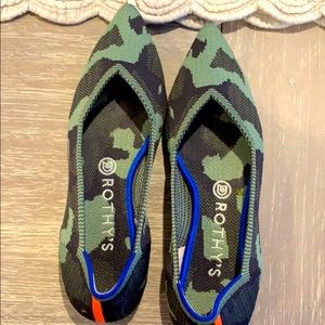 Rothy’s Olive Camo/The Point